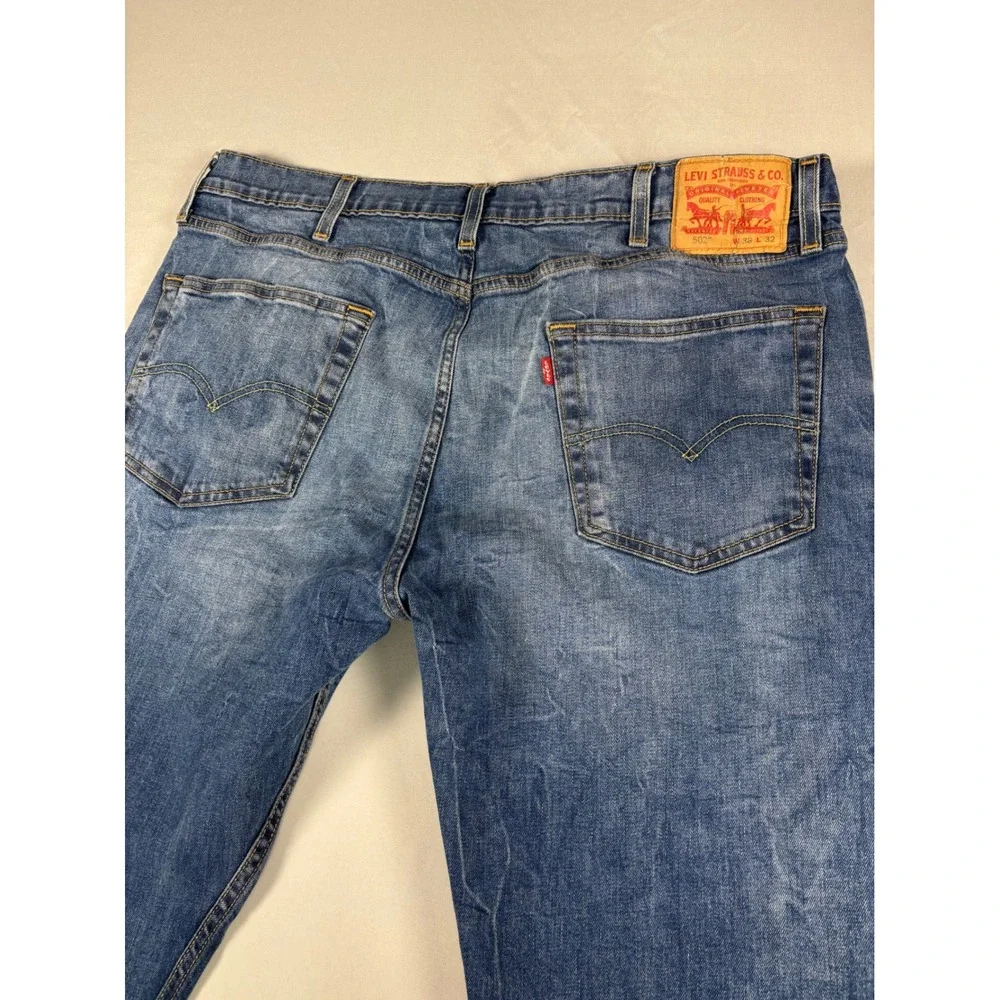 Levi's 502‎ Regular Taper Jeans Mens 38x32 Medium Wash Blue Denim